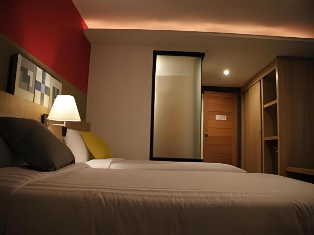 Memo Suite Паттайя Экстерьер фото